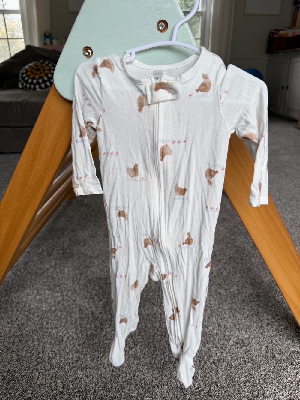 Carters viscose soft chicken sleeper size 6m